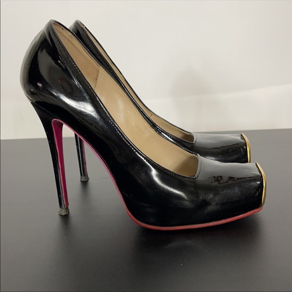 Gorgeous, authentic Alexander McQueen patent heels 38 - Picture 7 of 9